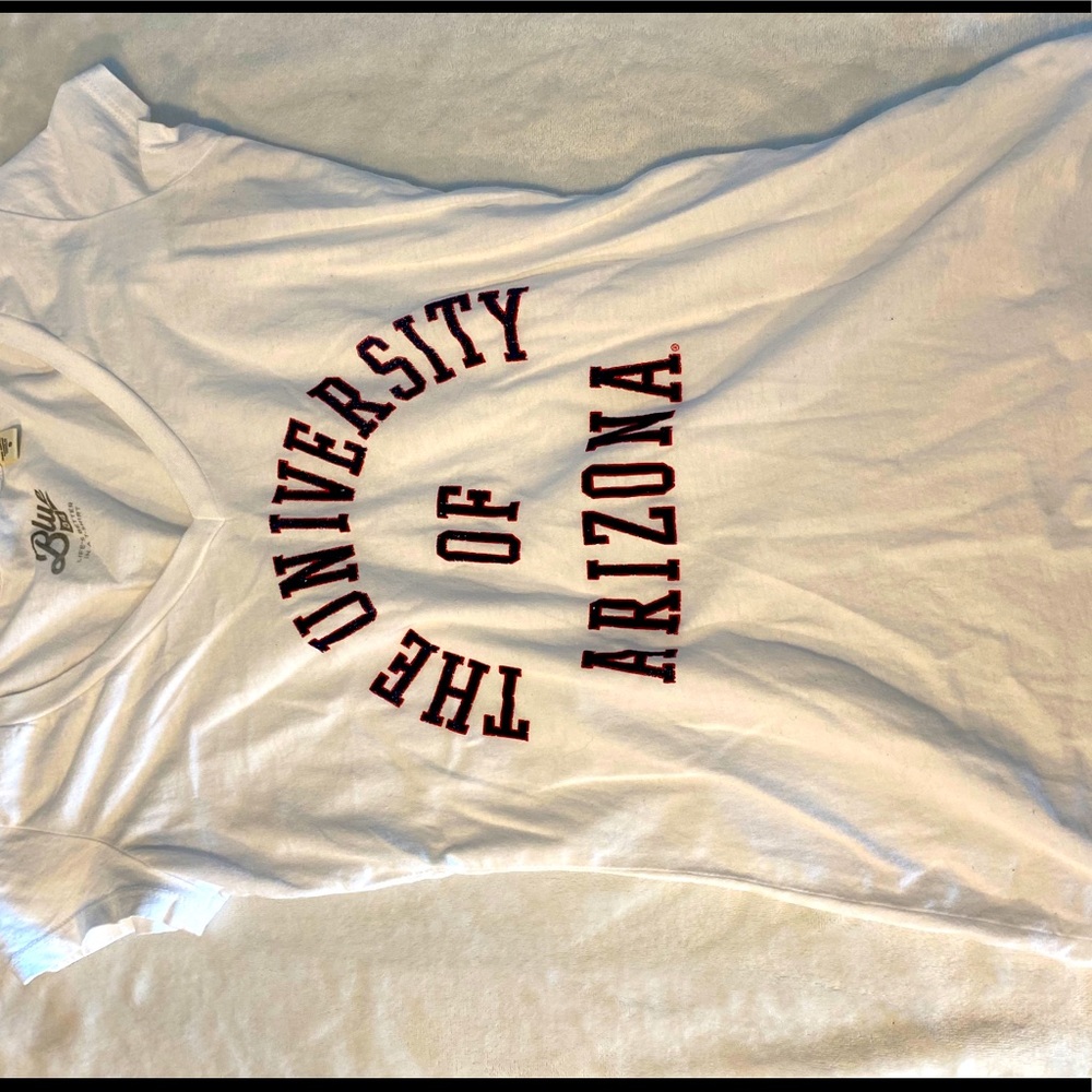 Blue 84 Arizona v neck t shirt, small, soft, white